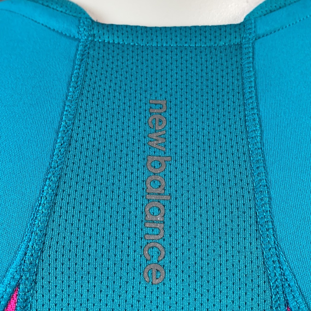 NEW BALANCE Blue/Pink Razorback Tank Top Size: XS - Picture 7 of 17